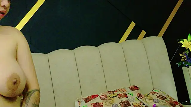 NikiEvanz 现场XXX聊天
