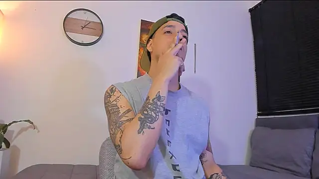 Онлайн чат XXX alejandro_calderon1