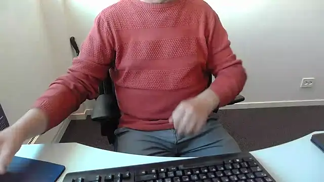 Онлайн чат XXX Buggemann
