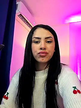 Chat +18 de Maya_Bluee ao vivo