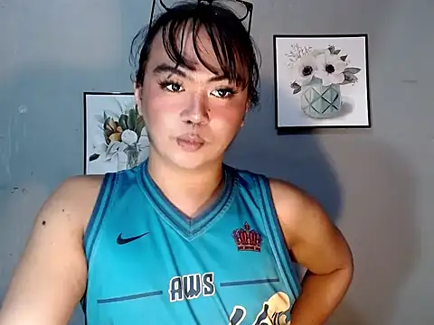 Pokazy przed kamerką – Asianblk_barbiedoll