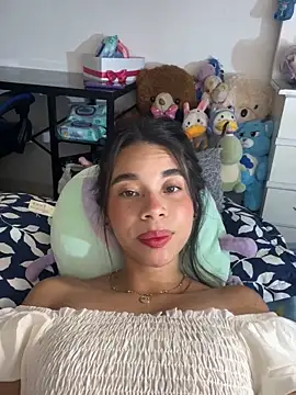 Milleradhara24's Live XXX Chat