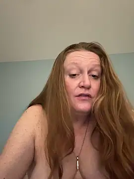Chat XXX en directo de Kellilyn10