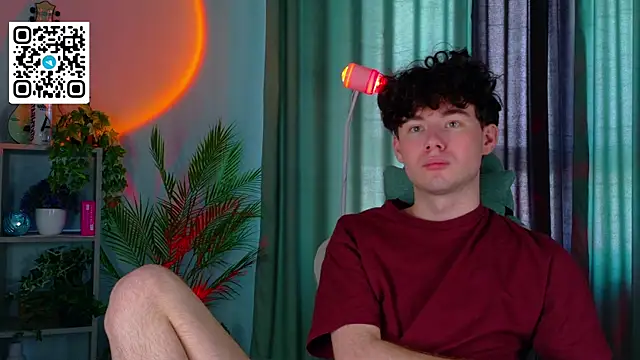 moon_Gloww Chat XXX live