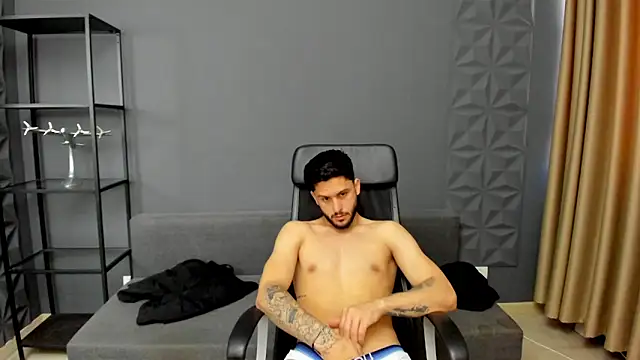 TroyWadee Live XXX-Chat