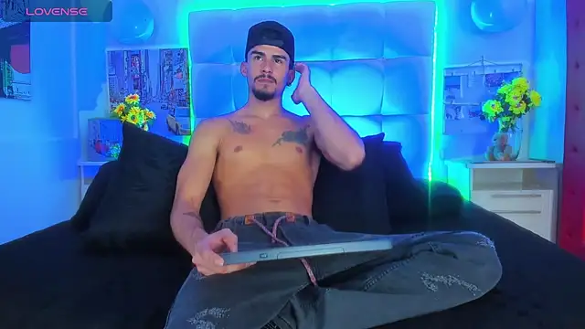 SharonTygaX webkamerás műsora