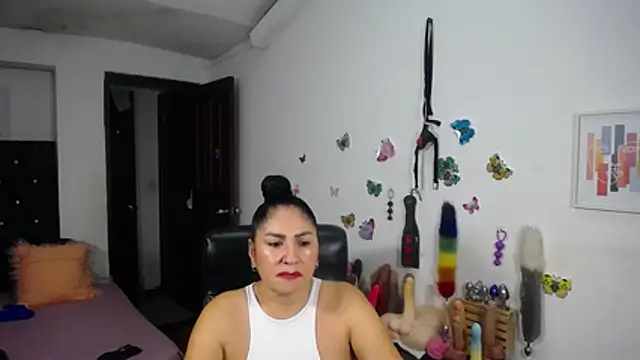 دردشة mature_bigboobs10 الجنسية المباشرة