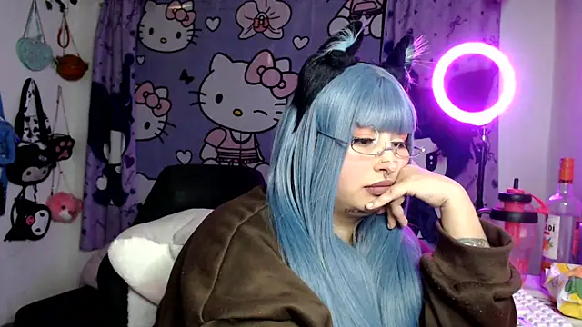 lussyevans24's Live XXX Chat