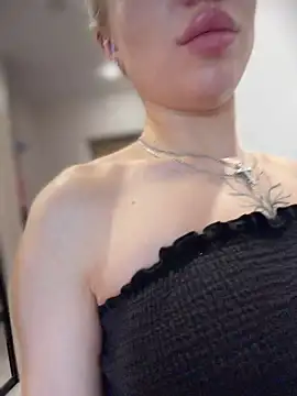 pinkstar_'s Live XXX Chat