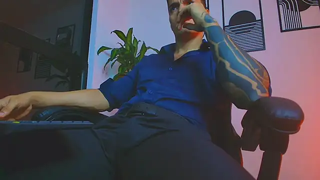 แชท XXX สดของ ALPHA_DOMINUS_