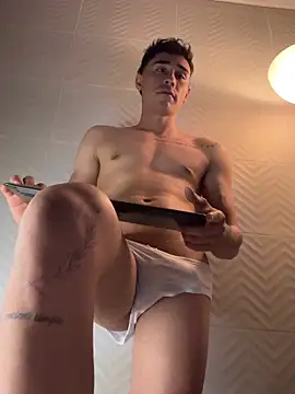 Adam_Grey 网络视讯表演