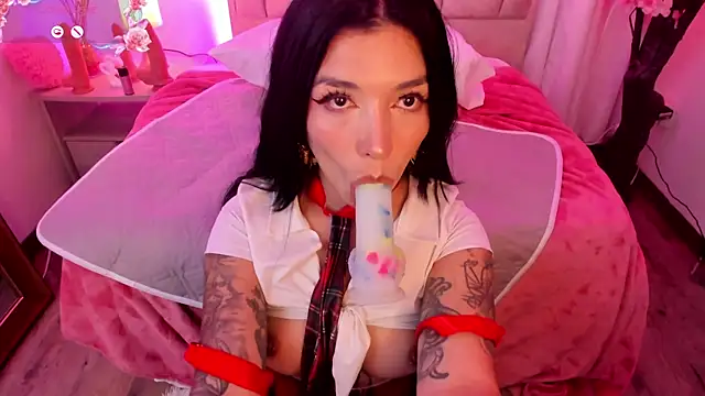 Isis_waifu_ লাইভ XXX চ্যাট