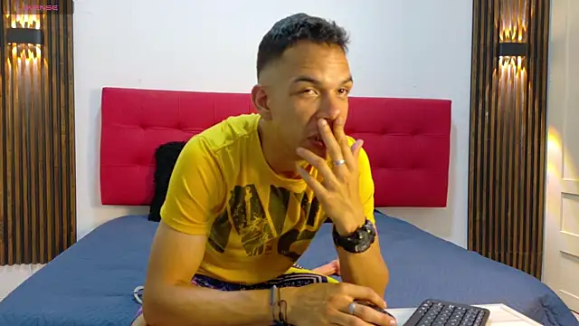 EmilyAndTom_ – webcam-show