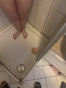 Teeny-Slut18 Webcam-Show