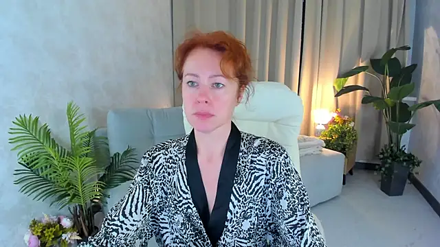 LeticiaRomano live XXX chat