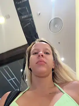 LikaCat's Webcam Show