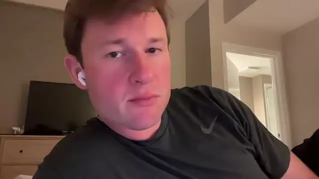 CuriousMarried321's Webcam Show