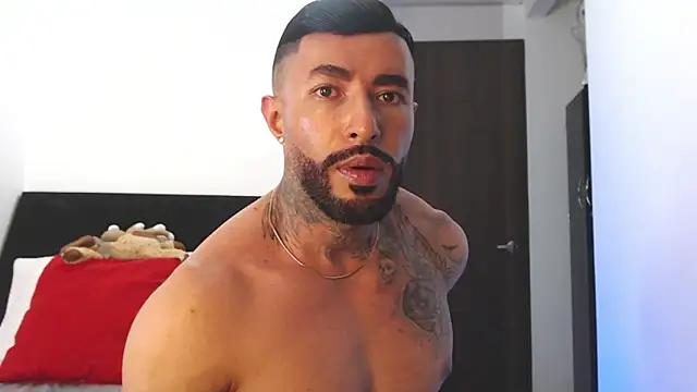 andrea_de_lucaa Webcam Show