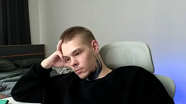DENIS_HERE Webcamshow