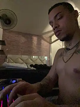 AlphaMasterXxx live XXX chat