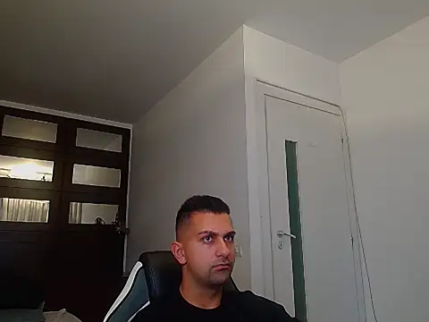 BryceReign Chat XXX live