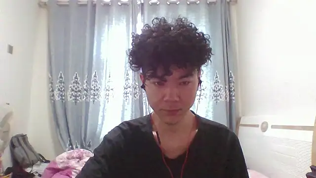 -AKA-peace Show Webcam