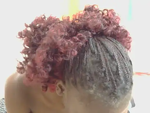petitepearl's Live XXX Chat