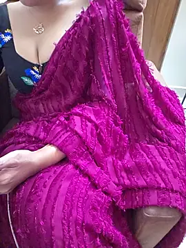 Roja-Telugu777's Live XXX Chat