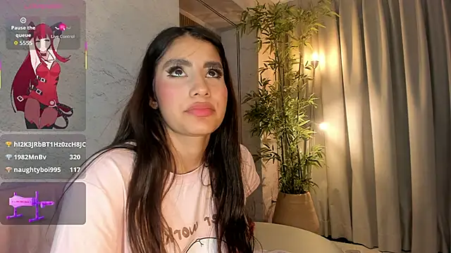 IsabelaStefano's Live XXX Chat