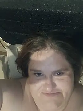 mcv131985 Live XXX-chat