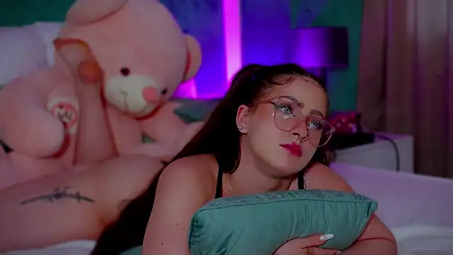Chat +18 de LucyLextonX ao vivo