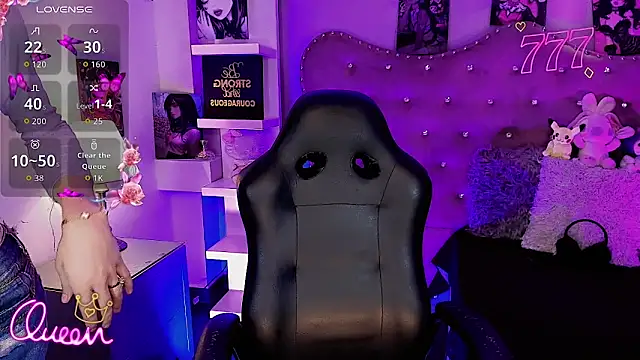Megaan_Dollln Webbikameraesitys