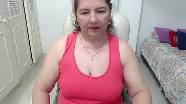 leonela_69's Live XXX Chat