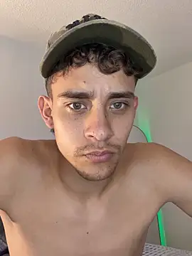 Lucas_her's Live XXX Chat