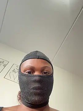 StupidNaturalPhatBooty_ Chat XXX in diretta
