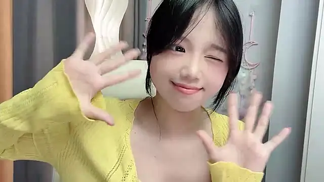 Yanys521's Live XXX Chat