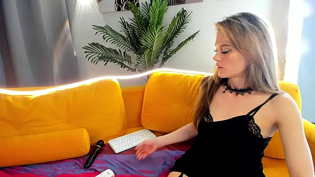 agatha_roose Live XXX-Chat