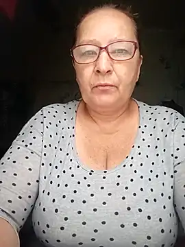 Pokazy przed kamerką – IngaLuna48