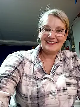 irinamaux live XXX chat