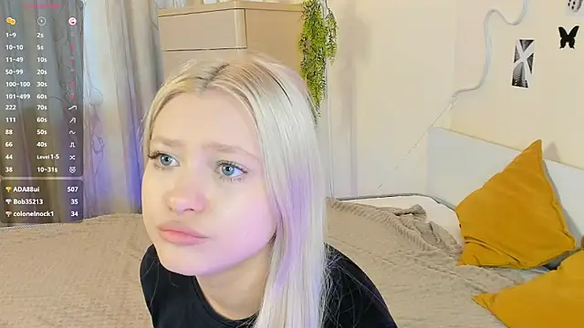 MidnightPoise Live XXX Chat