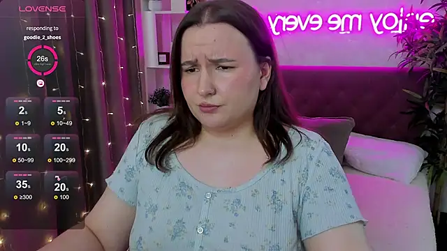 XXX chat uživo modela FeralPeach