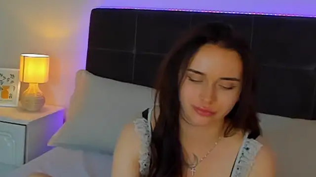 Chatroom XXX en direct de KellyWhites