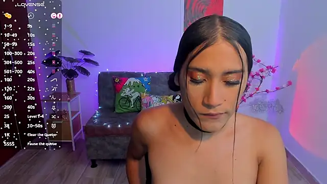 CamilaHarperr_ Show in webcam