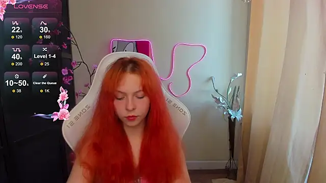 دردشة InfernoKitten الجنسية المباشرة