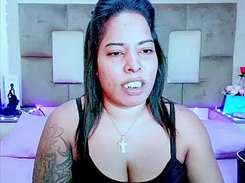 indiantopaz694u's Webcam Show