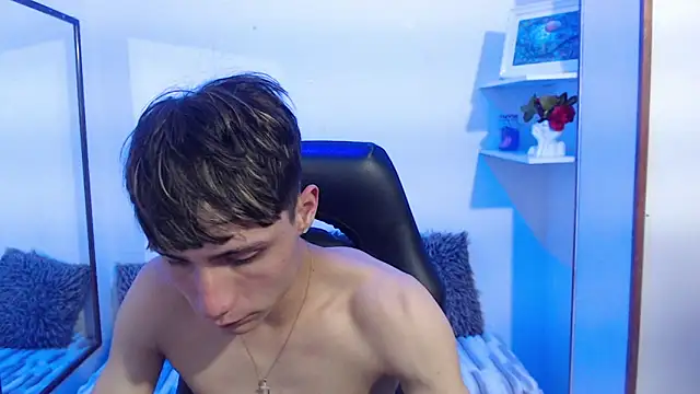 Yao_23 Webcam Show