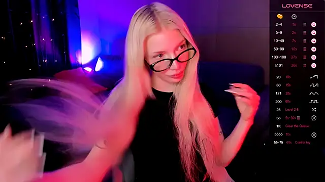 AnyaTaylor_ Live XXX-Chat