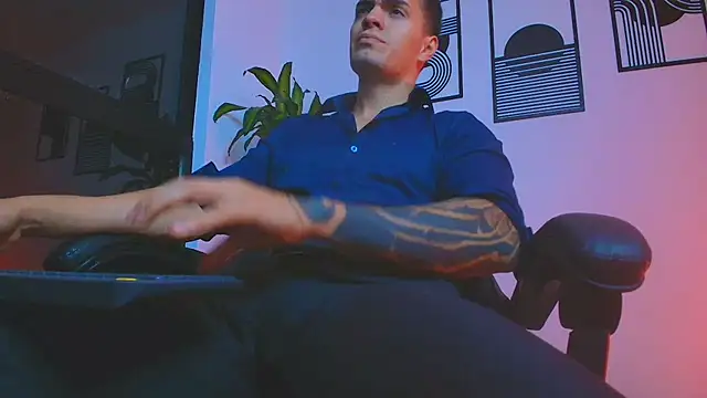 ALPHA_DOMINUS_ 现场XXX聊天