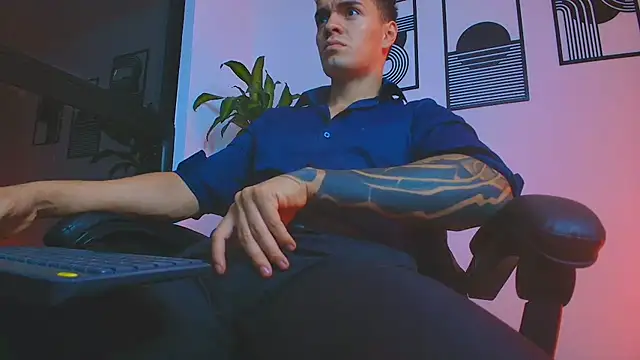 ALPHA_DOMINUS_ – Kamerová šou