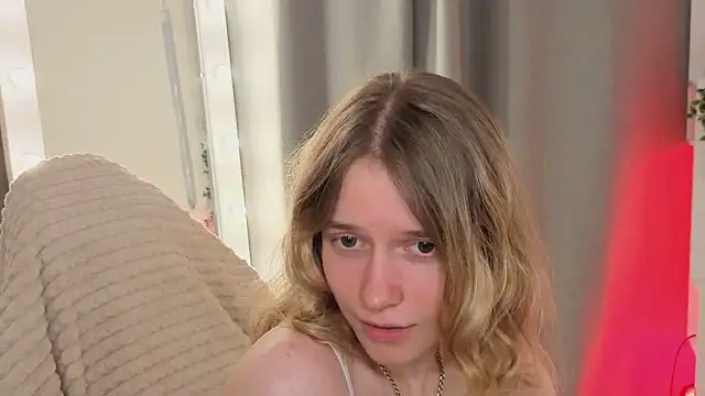 MilanaRayy Live XXX-chat